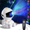 Kép 1/3 - ÉGBOLT PROJECTOR ASZTRONAUTA MINI 1/48 9x8x12,5 cm 2 FÉLE