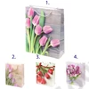 Kép 1/2 - AJÁNDÉKTASAK TULIPÁNOS 12/720 24x18x9 cm 4 FÉLE