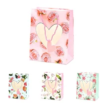 AJÁNDÉKTASAK 12/720 18x23x10 cm 4 FÉLE AJÁNDÉKTASAK 12/720 18x23x10 cm 4 FÉLE