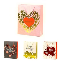 AJÁNDÉKTASAK VALENTÍN 12/720 18x23x10 cm 4 FÉLE