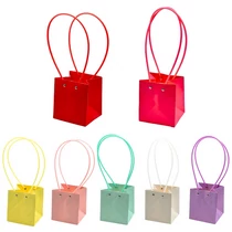 VIRÁGTASAK 10/250 11,5x10,5x13 cm 7 SZÍNBEN