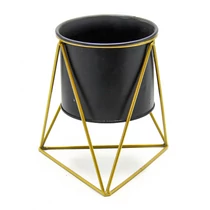 VIRÁGTARTÓ FÉM 1/50 18x12 cm FEKETE