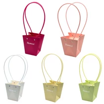 VIRÁGTASAK 10/500 8x12x12,5 cm 5 SZÍNBEN