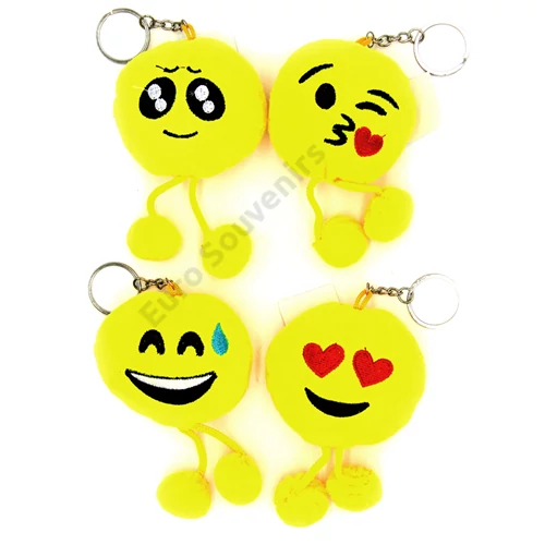 PLÜSS SMILEY KULCSTARTÓ 12/1200 8x4 cm többféle