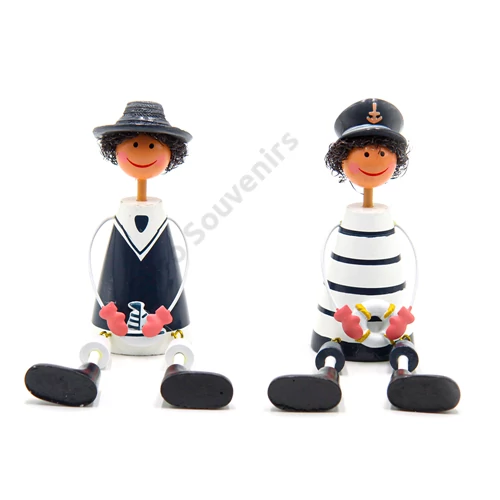 LÓGÓLÁBÚ FIGURA FA 2 DB 1/24 13x5,5 cm LÁB: 9 cm 2 FÉLE
