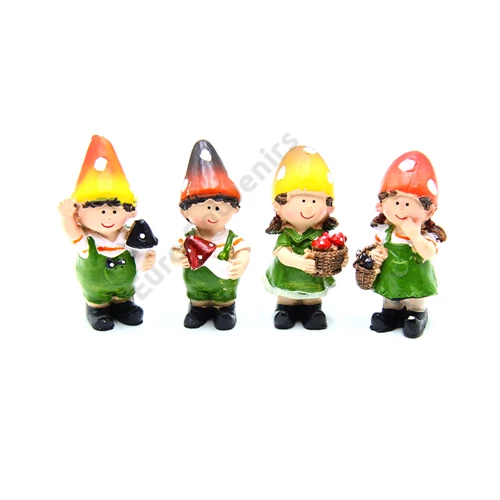 GOMBA FIGURA 4/480 4 FÉLE 3x2,5x7,5 cm