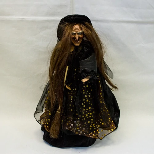 BOSZI   1/12 HANGOTAD, VILLOG