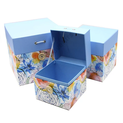 PAPÍRDOBOZ 3 DB 1/24 VIRÁGOS KÉK 18x18x18 cm,15x15x15 cm,12x12x12 cm.