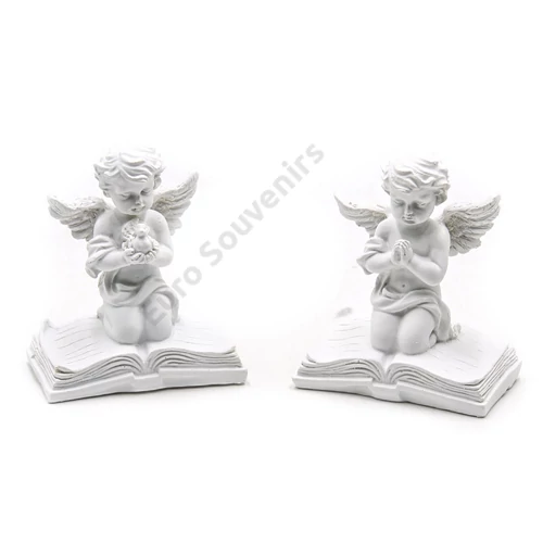 ANGYAL KÖNYVÖN IMÁDKOZÓ 1/48 13,5x11x6,5 cm 2 FÉLE