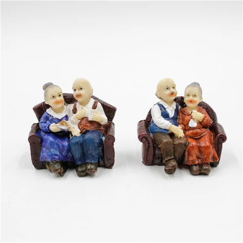 NAGYSZÜLŐK KANAPÉN 2/576 2 FÉLE 5x6 cm