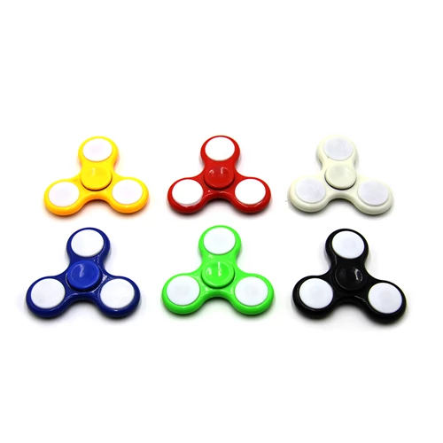 Fidget Spinner / Pörgettyű LED 6 szín 12/200 7,5 cm