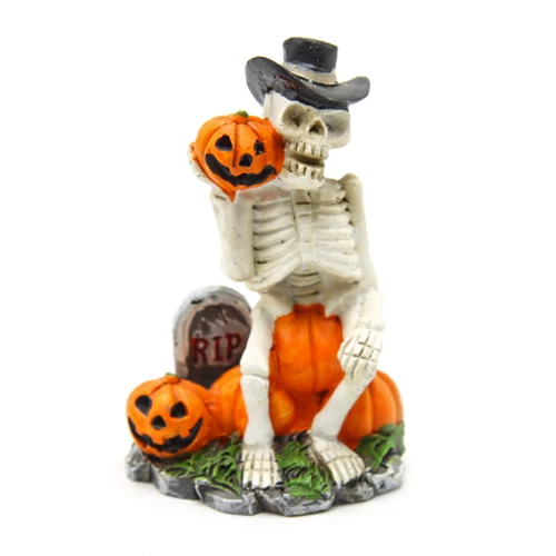 HALLOWEEN FIGURA 12/72 5,5x4x8,5 CM