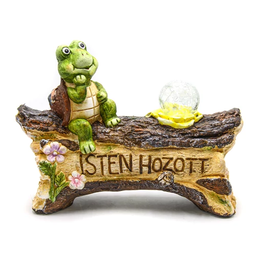 TEKNŐS FATÖRZSÖN ISTEN HOZOTT FELIRATTAL NAPELEMES 1/2 34x12x24,5 cm