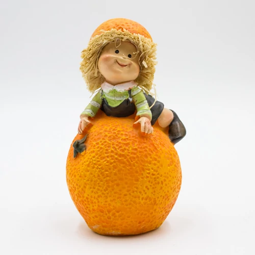 FIGURA NARANCSOS 2/192 10x5,5 cm