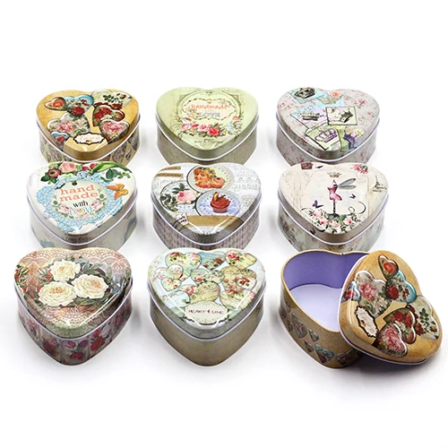 FÉMDOBOZ SZÍV ALAKÚ 1/240 9,5X9 CM