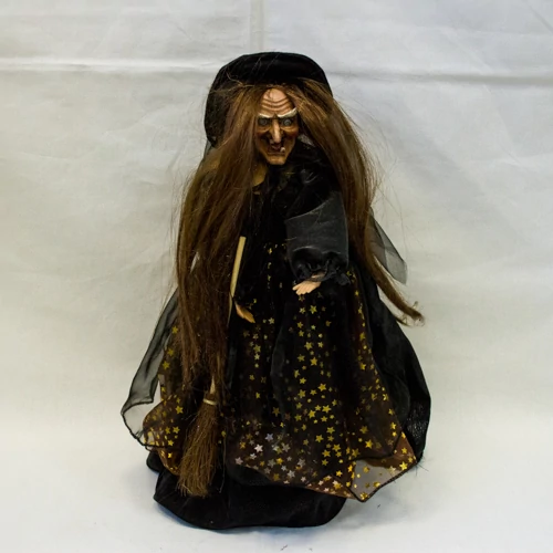 BOSZI   1/12 HANGOTAD, VILLOG