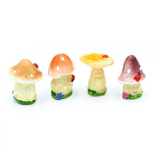 GOMBA 4 FÉLE 8/960 2x4 cm.