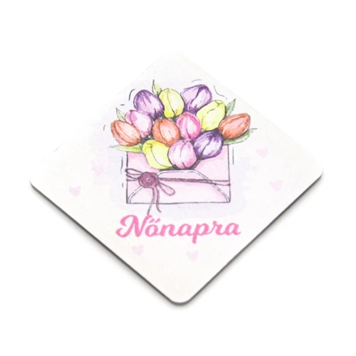TULIPÁNOK BORÍTÉKBAN NÉGYZET - NŐNAPRA  6,5 cm